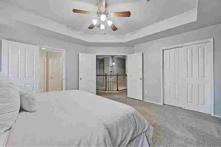 Newly renovated home, amenities!