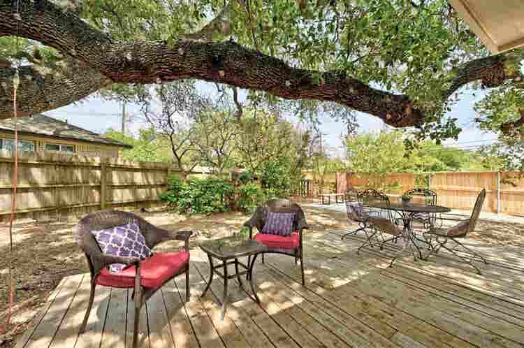 Newly renovated home, amenities!