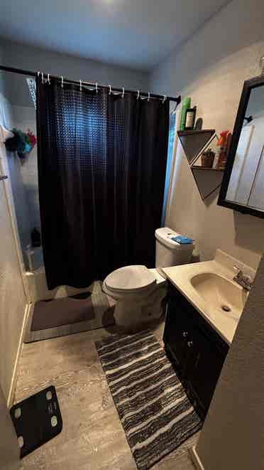Room for rent, unfurnished, $