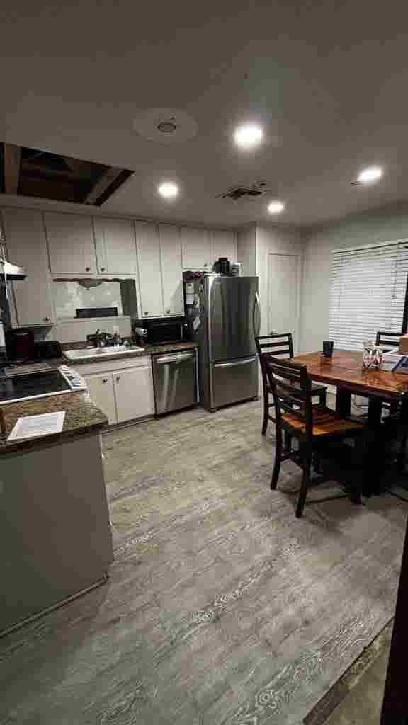 Room for rent, unfurnished, $