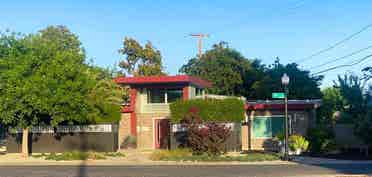 2 Private Rooms 4 U in Modern Home!