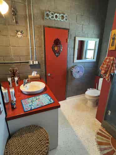 2 Private Rooms 4 U in Modern Home!