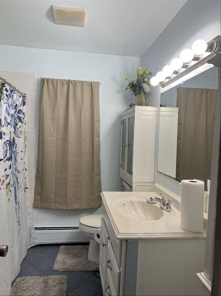 Large PK Room – All Utilities Incl.