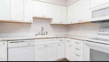 Furnished room Available 