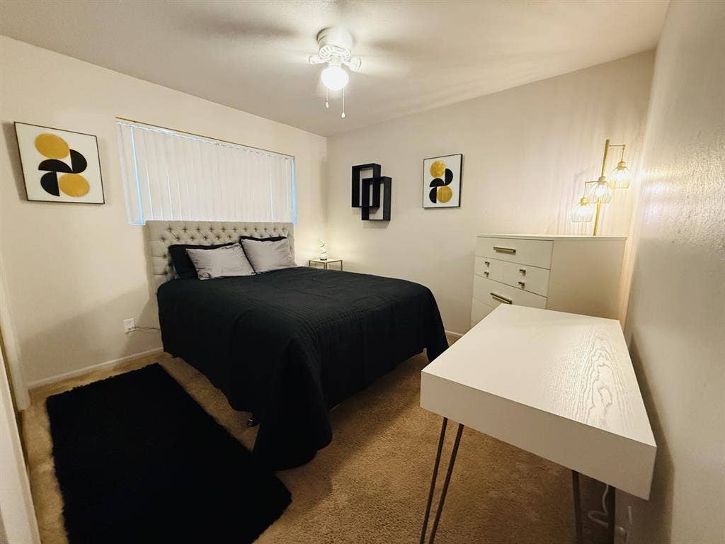 Furnished room Available