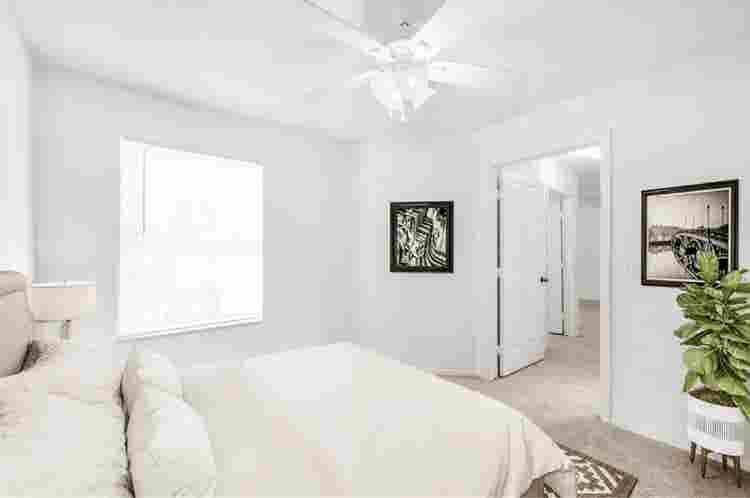 Female Roommate – $ Rent