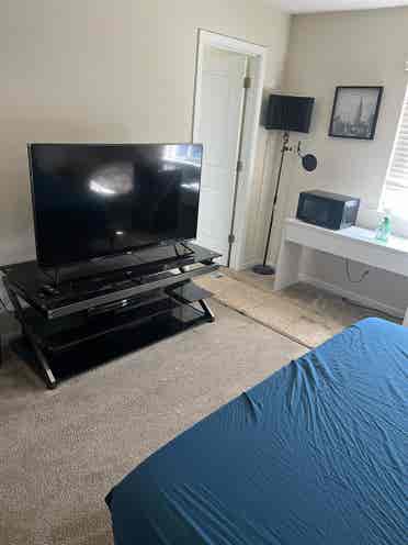 Room for rent female only $