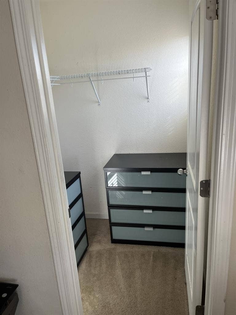 Room for rent female only $