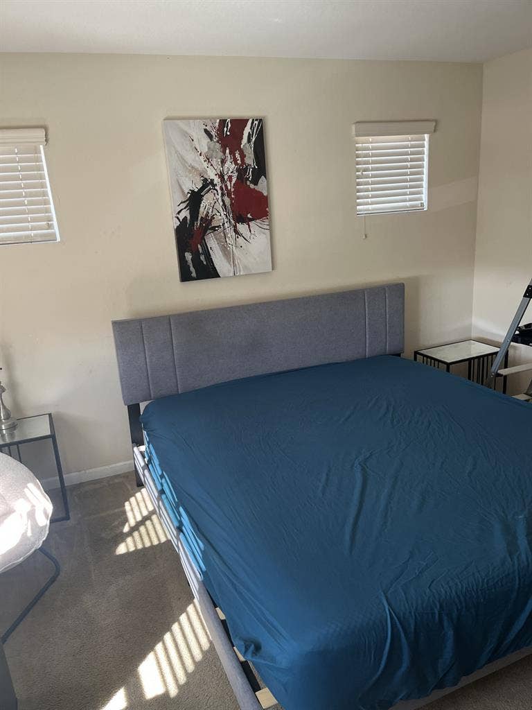 Room for rent female only $