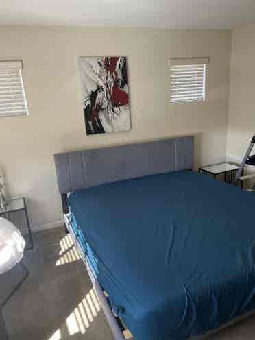 Room for rent female only $