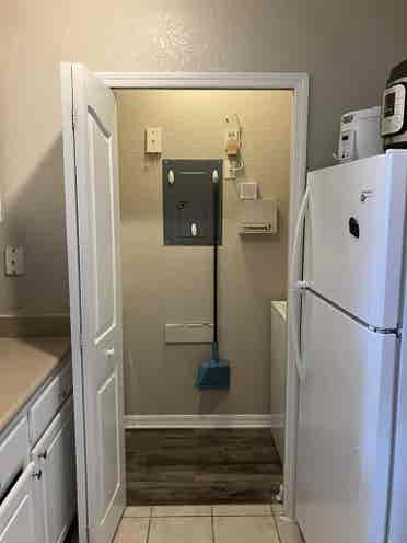 Private Bedroom, Shared Bathroom