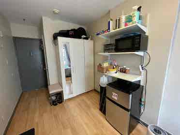 Studio Furnished