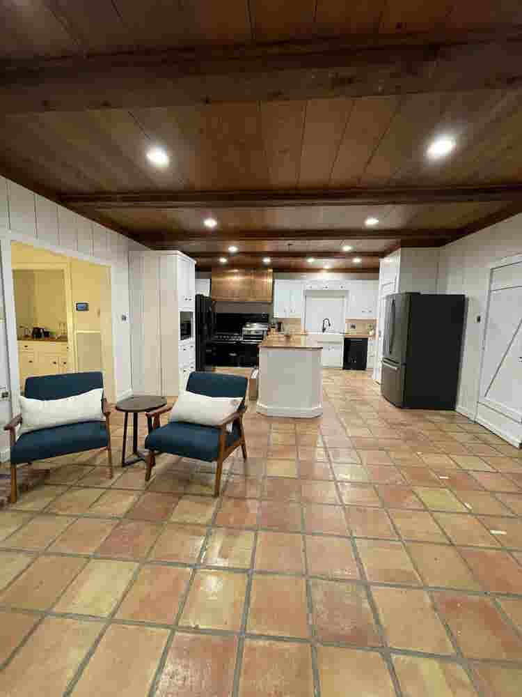 Clean, Quiet, Safe in North Houston
