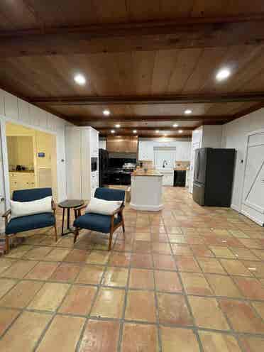 Clean, Quiet, Safe in North Houston