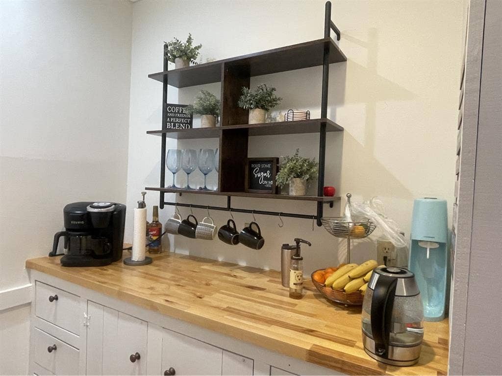 Clean, Quiet, Safe in North Houston