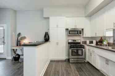 Subletting 1 Bedroom for Girls