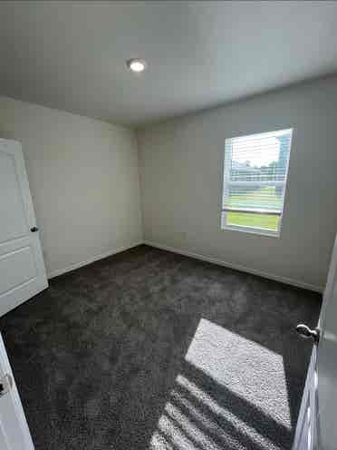 Room to rent