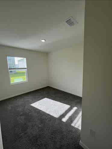 Room to rent