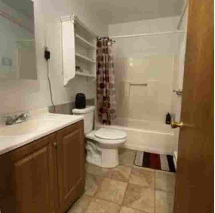 UTILITIES INCLUDED!!
