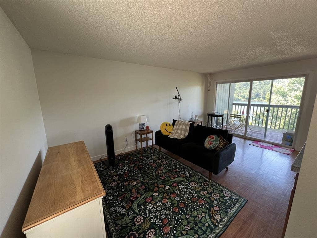 Room for rent in Oregon City!