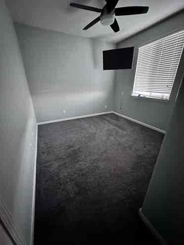 Unfurnished room for rent