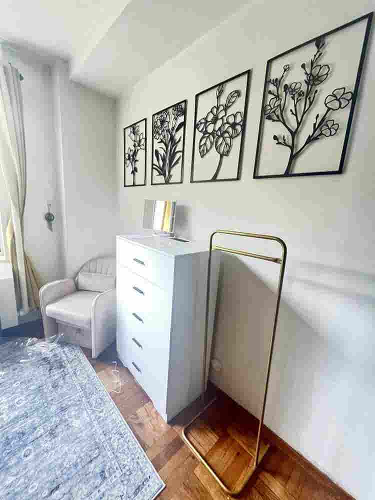 Furnished room - Elev/Laundry bldg