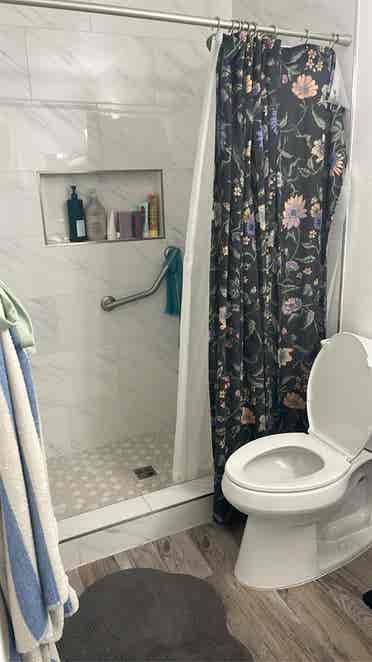 Room for rent Agoura