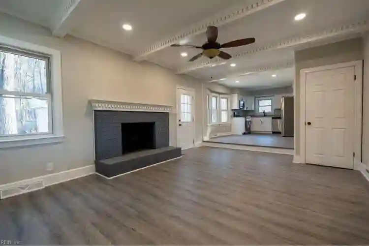 Private room/ Shared Bathroom