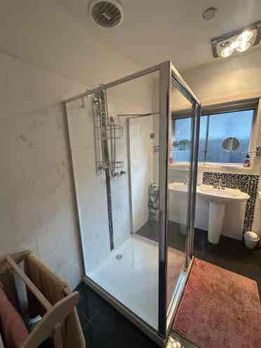 Share House Bedroom Available