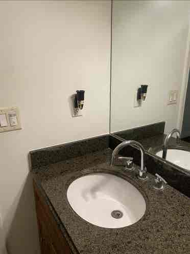 Room for rent in Koreatown