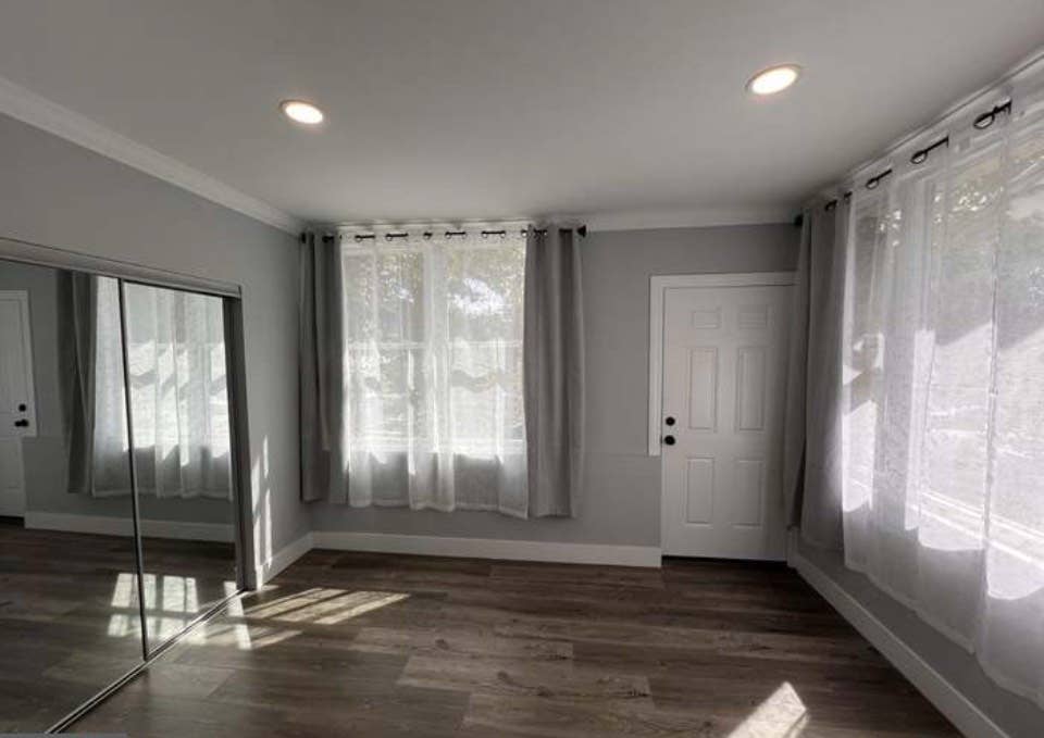 Furnished Rooms for Rent