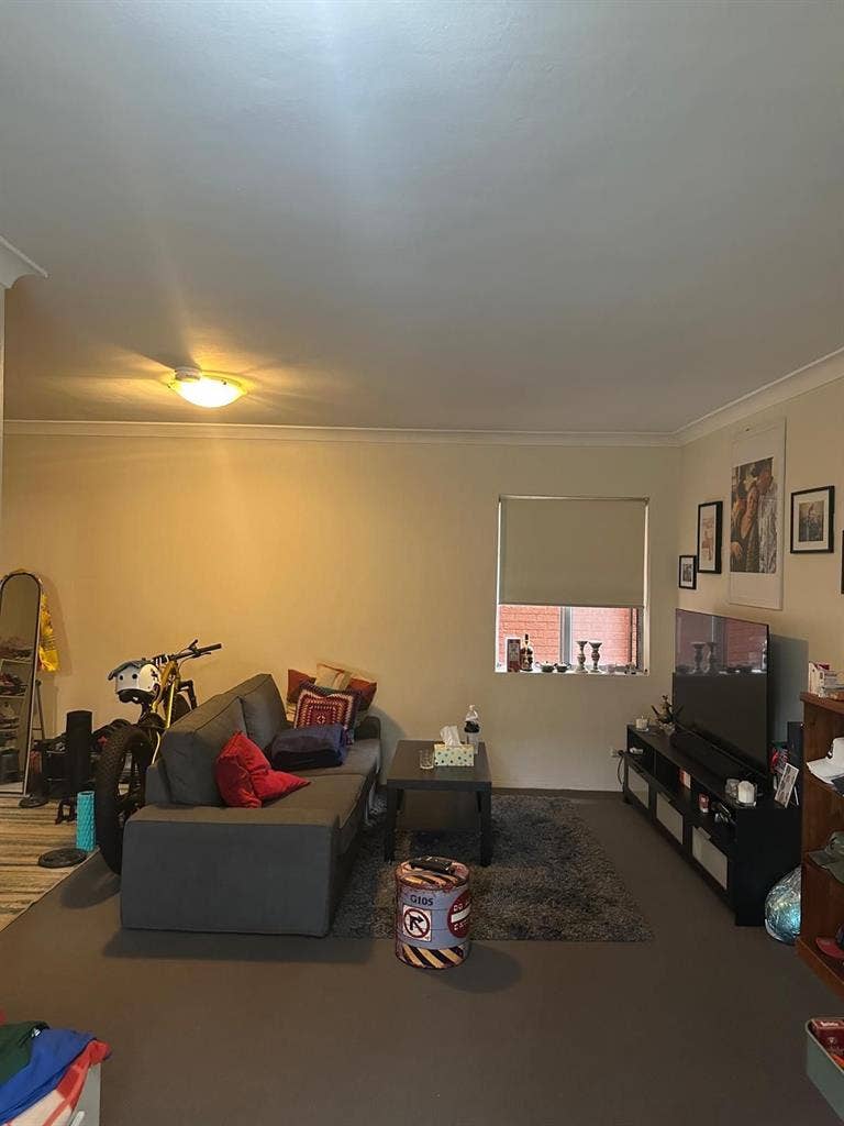 1 room available, can move ASAP
