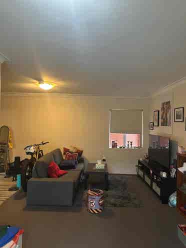 Room available in Randwick.