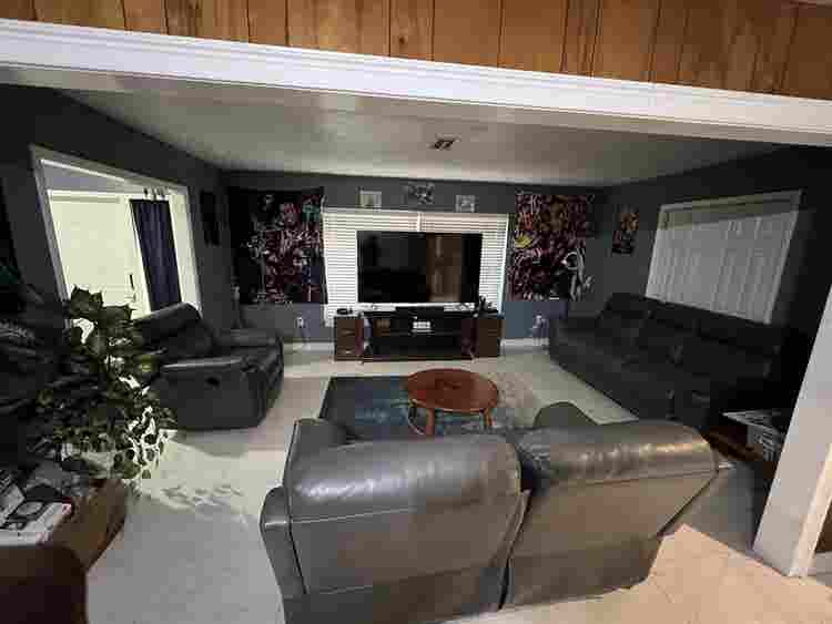 Furnished room for rent