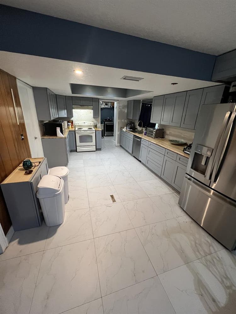 Furnished room for rent