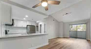 Sublease one of the 2 bedroom