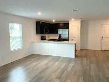 Clean Room with Yard Access