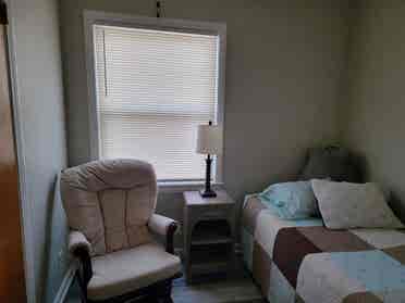 Old Brooklyn room for rent