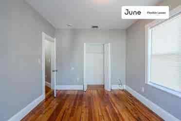 4 BR in Boston