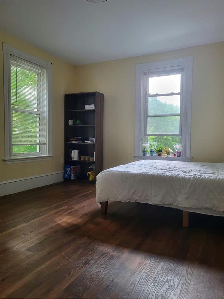 Room for rent