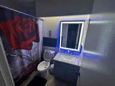 Room with Private Bathroom 