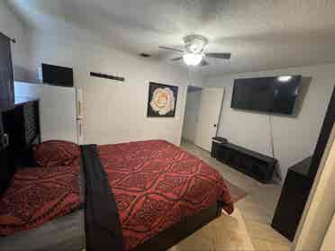 Room with Private Bathroom 