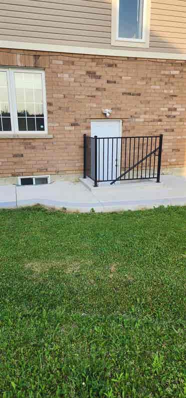 1 Bedroom Basement