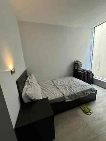 Private Ensuite Room