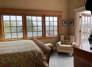 Large, beautiful furnished home