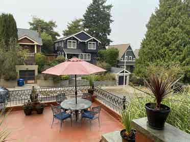 Large, beautiful furnished home
