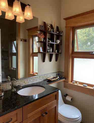 Large, beautiful furnished home
