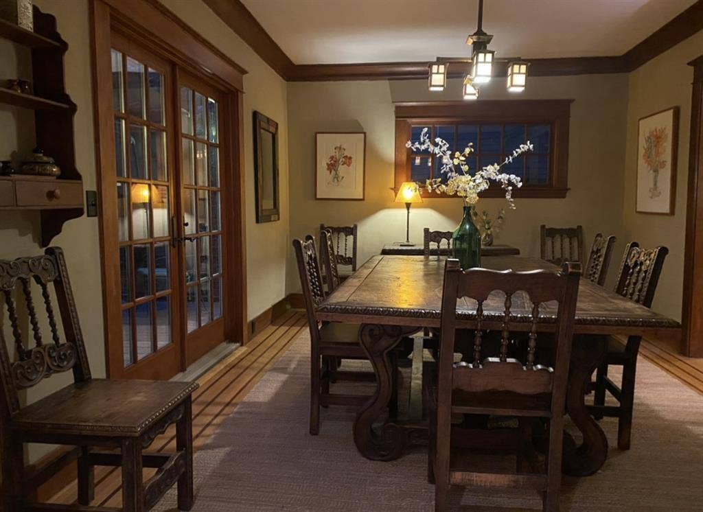 Large, beautiful furnished home