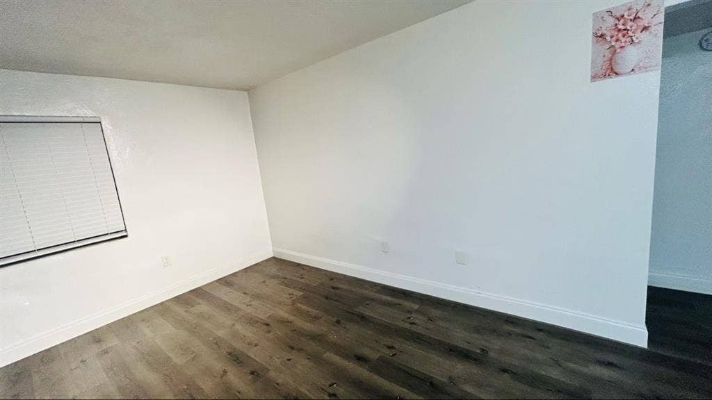 Roommate in North Miami Beach