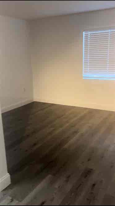 Roommate in North Miami Beach